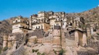 Neemrana_Fort_Palace_19n