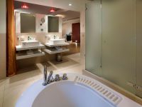 Kruisherenhotel_Maastricht_31-suite