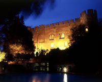 Alvito_13_exterior_evening
