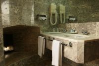 Alvito_27_bathroom