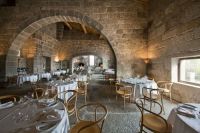 Amares_26_restaurant