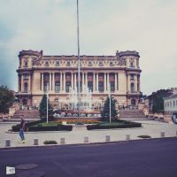 Bucharest_17_Parliamentary_Palace_Cercul_Militar_National